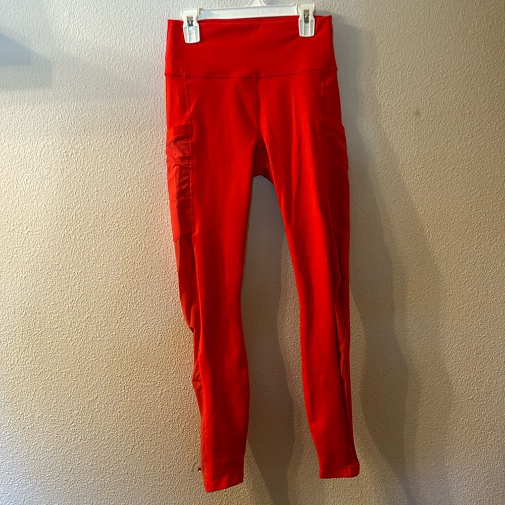 Powerhold by Fabletics mesh sides leggings size small